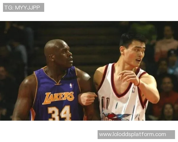 鲨鱼与姚明的巅峰对决谁将胜出引发球迷热议