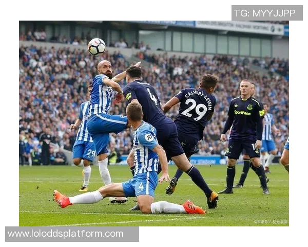 西甲激战：那不勒斯与热刺战成平局全场沸腾瞬间回顾