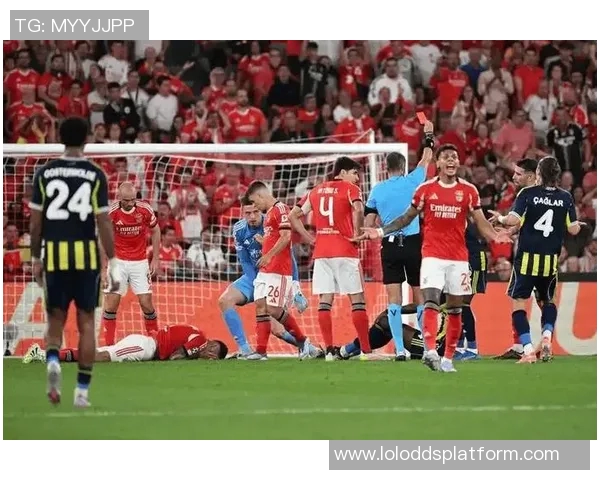 德甲精彩对决阿森纳大胜本菲卡红牌事件引发全场热议